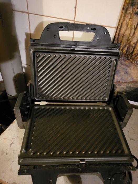 Grill elektryczny SilverCrest SKG 2000 A1 - stan idealny