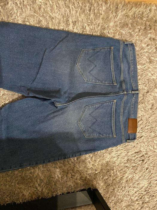 Nowe Jeansy Wrangler W32L32