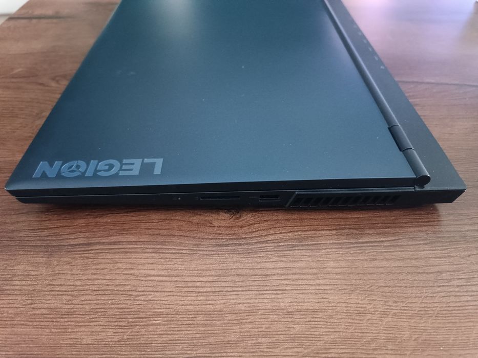 Lenovo Legion 5-17 Ryzen 7/16GB/512/RTX3060