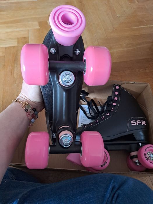 Nowe wrotki SFR figure quad skates r. 37