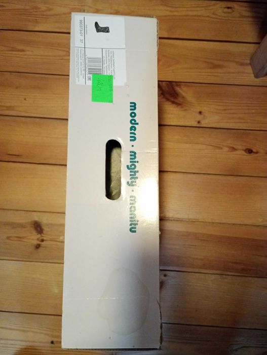 Okazja! Sprzedam nowe botki Manitu