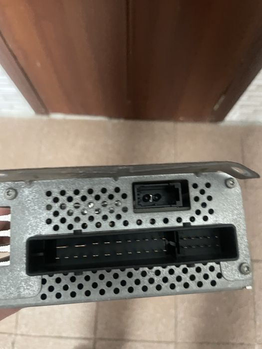 Продам підсилювач звуку ауді а6 с6