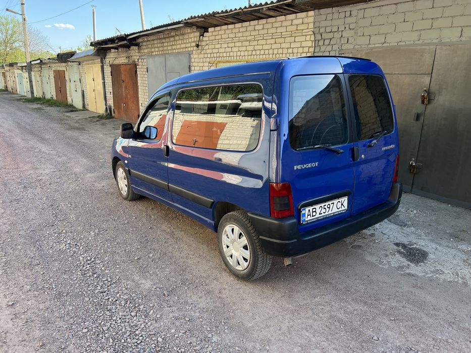 Продам Peugeot Partner