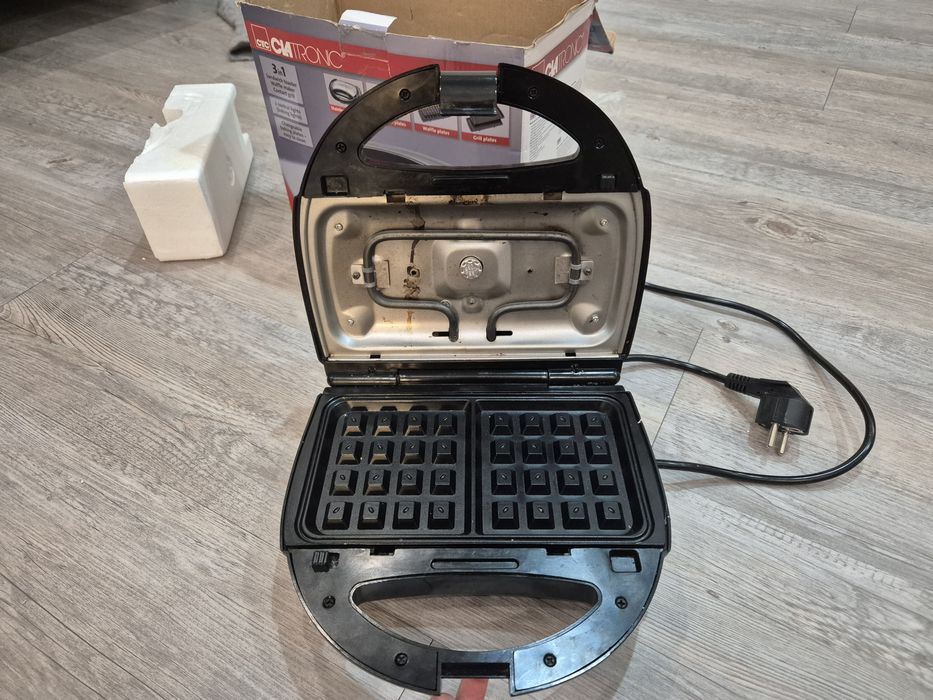 Мультимейкер, вафельница, сендвічниця, гріль. 3 в 1!