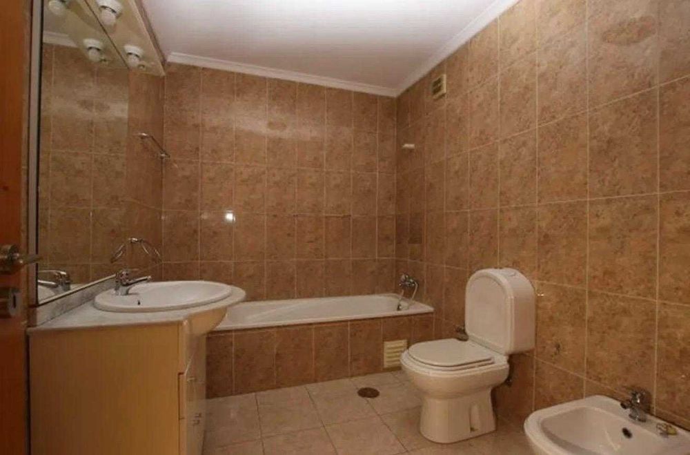 Apartamento T2 para Arrendamento | Guimarães