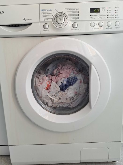 Máquina de lavar roupa 7kg LG