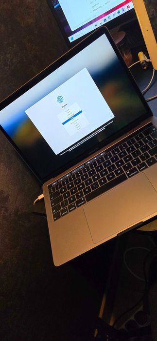 Macbook Pro 13 i5