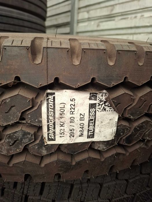 OPONA 295/80R22,5 Bridgestone M840 budowlana