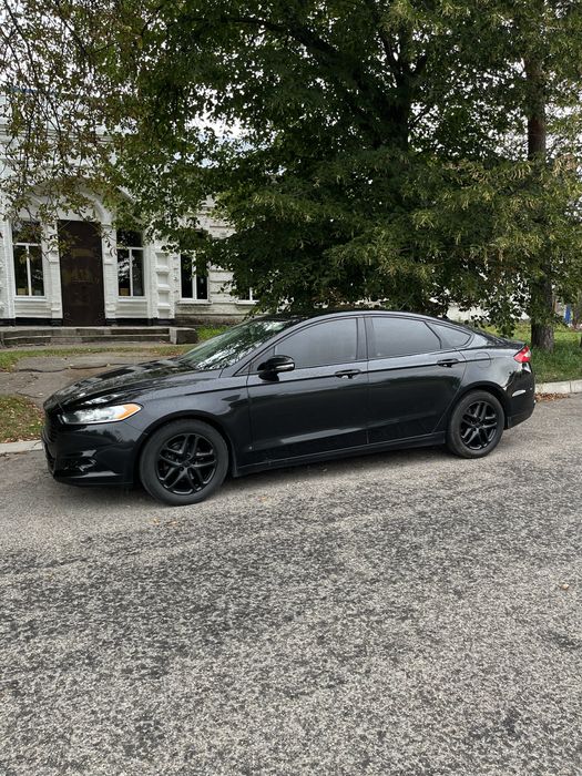 Продам Ford Fusion