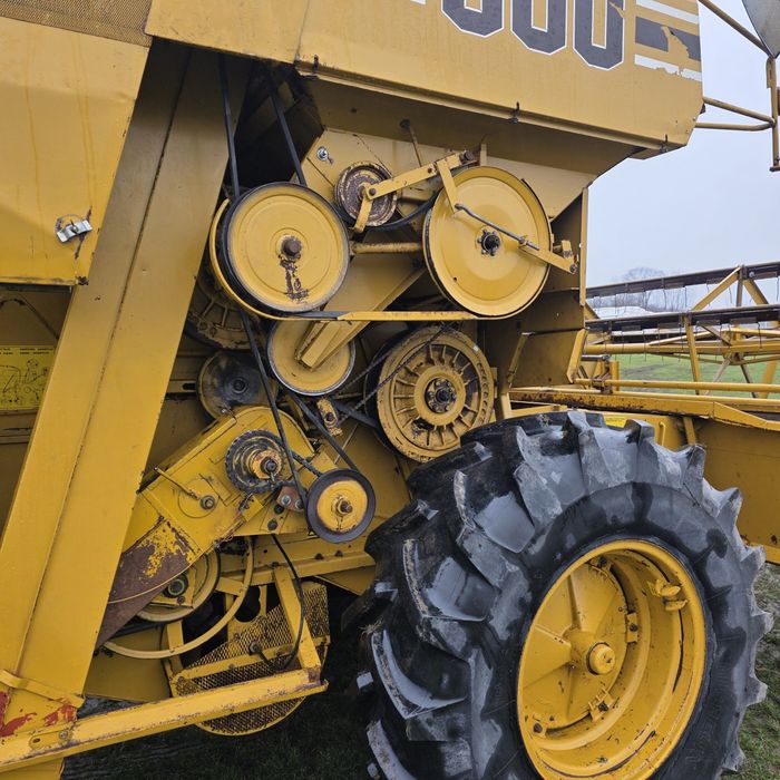 Комбайн зернозбиральний Sampo 600 з Фінляндії