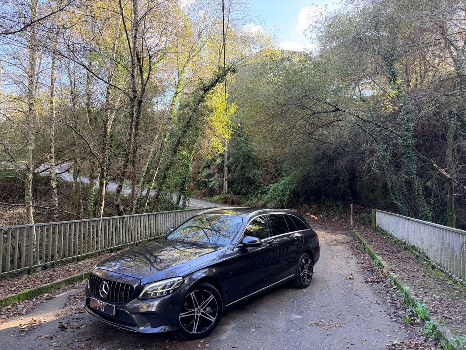 Mercedes C300de Híbrido/Diesel 117mil kms/IVA DEDUTIVEL