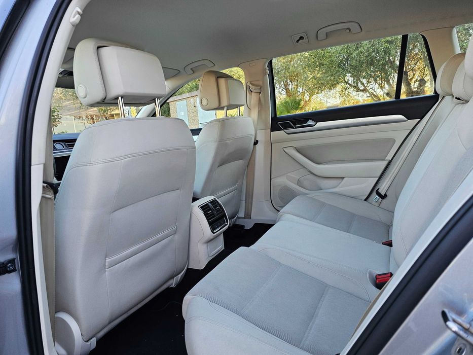 VW Passat Variant TDI Confort Line 2019 URGENTE