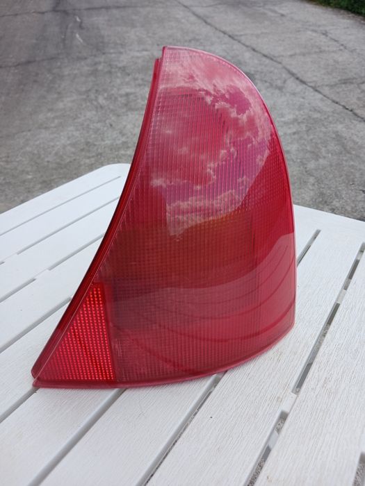 Farolins traseiros  Renault clio 2