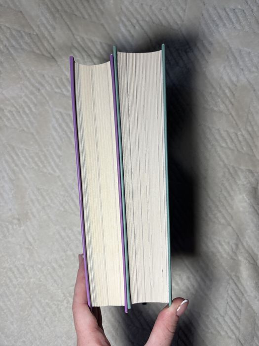 Книги Керолайн О’Доноґ’ю «Наші приховані дари» та «Дари, що зв’язують нас»