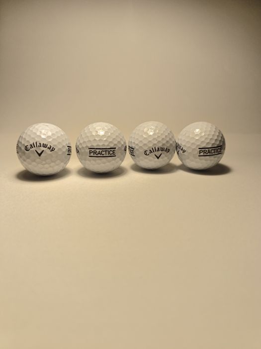 12 Bolas de golf bom estado
