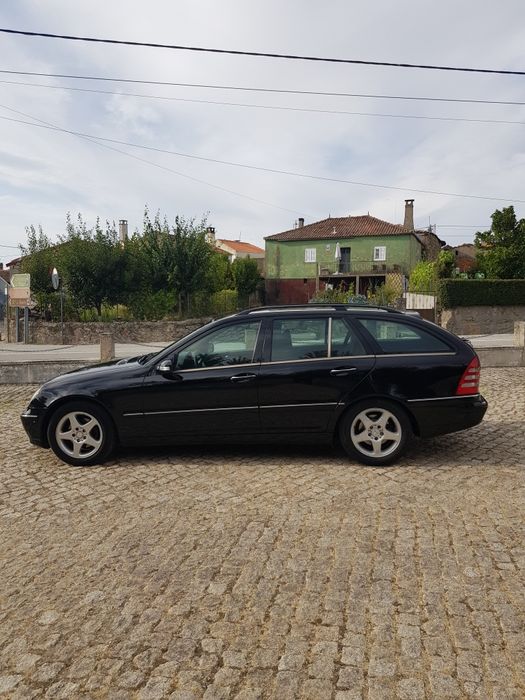 Mercedes-Benz 220 — fotografia 6