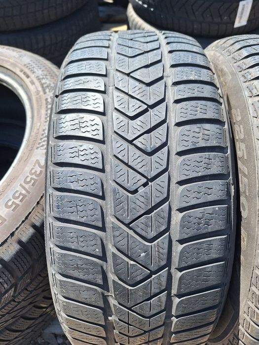 Opony zimowe Pirelli Sottozero 3  225 50 r17