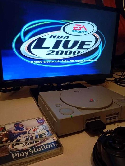 Sony Ps1 7002 com 1 jogo