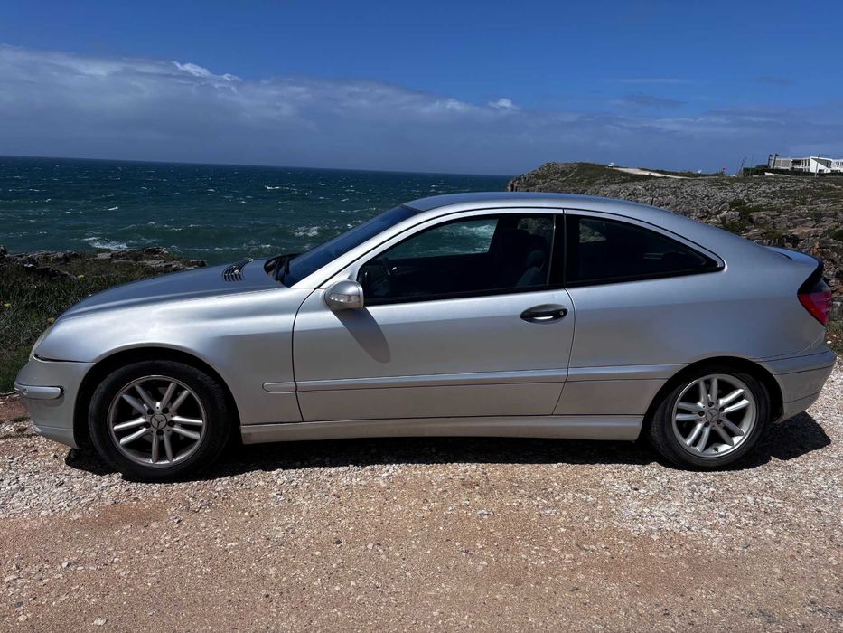 Mercedes-Benz W203 Coupe 2002 2.0 GPL (Lovato) | Próprio: 7 anos | Pronto para legalizar
