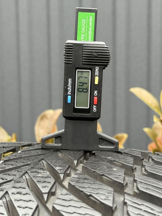 Шини зима 285/40/21 Nokian 99% Як нові 285/40R21 Snowpruf 2 SUV DOT23