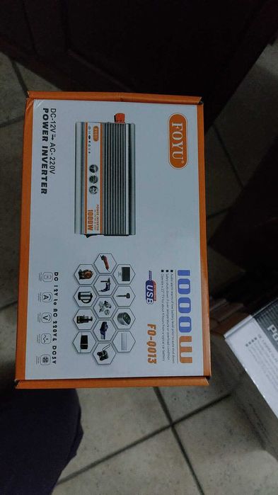 Інвертор 12--220 2 кВт Преобразователь