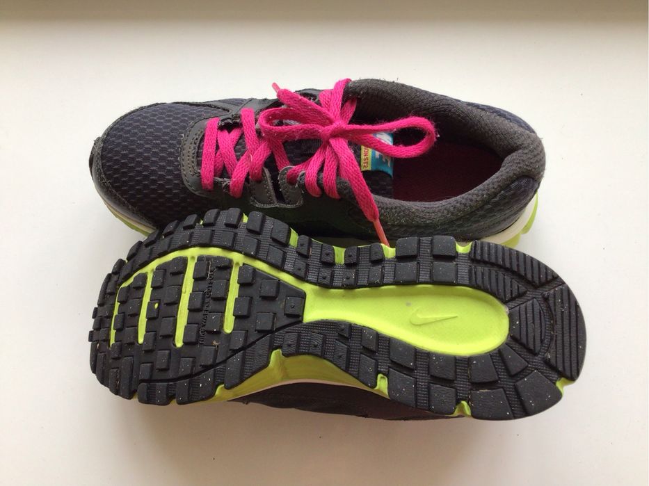 Nike Dual Fusion ST2 Running 36 р.