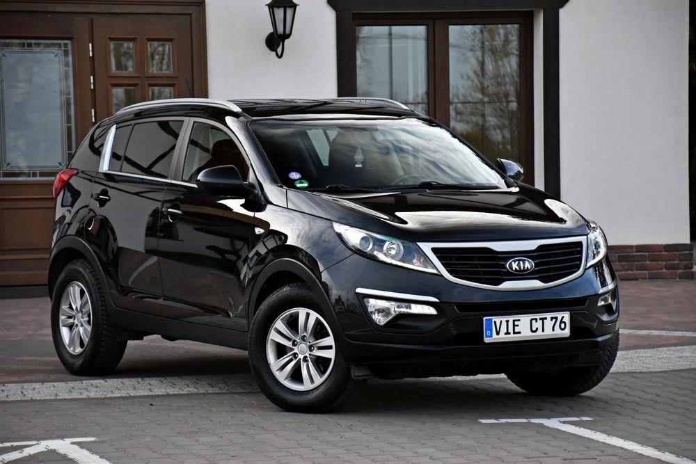 Kia Sportage 1.6 135kM Czarna Org Lakier PDC Kamera Led Pdc Nawigacja
