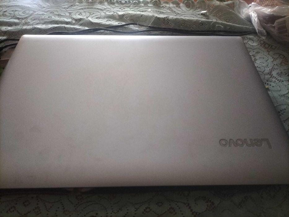 Laptop Lenovo IdeaPad 320-15IKB +GRATIS