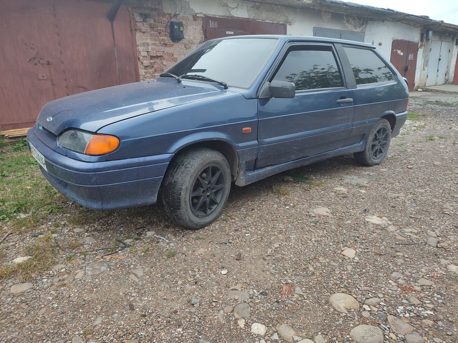 Ваз 2113        .