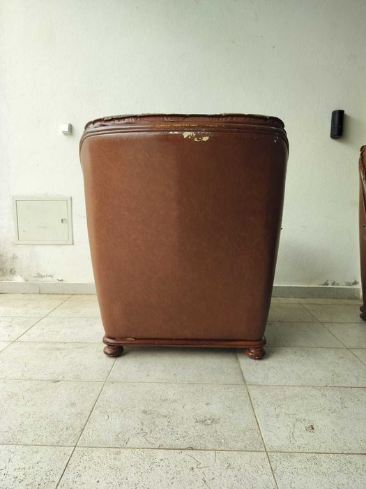 Vendem-se Conjunto Sofá, Cadeirão e Sofá Desdobrável