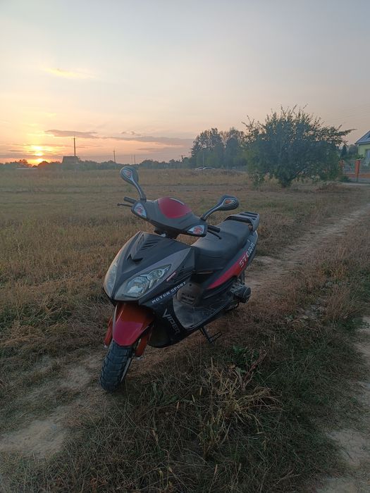 Скутер Viper Storm