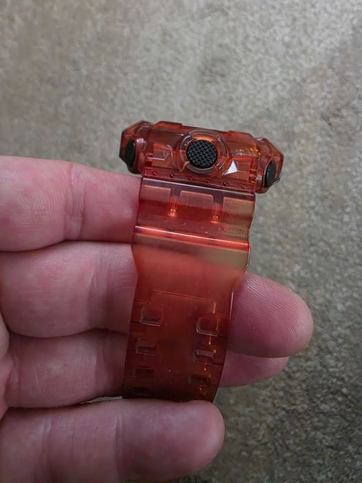 Zegarek Casio G-Shock GA-700SKE