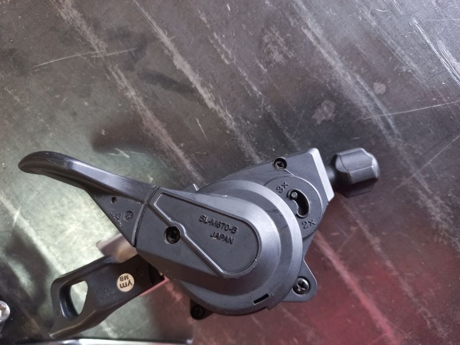 Передня перекидка і манетка Shimano SLX FD-M671 & SL-M670-B