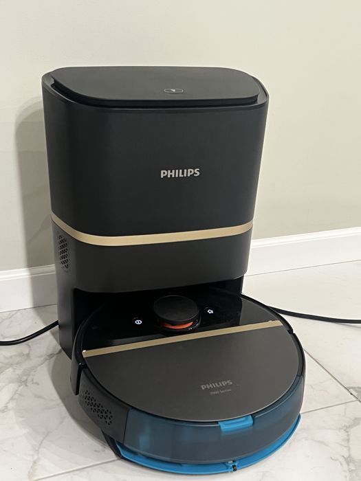 Миючий робот пилосос Philips XU7100/01