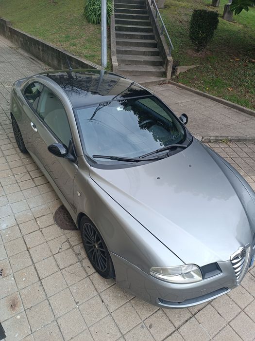 Alfa Romeo GT 2004
