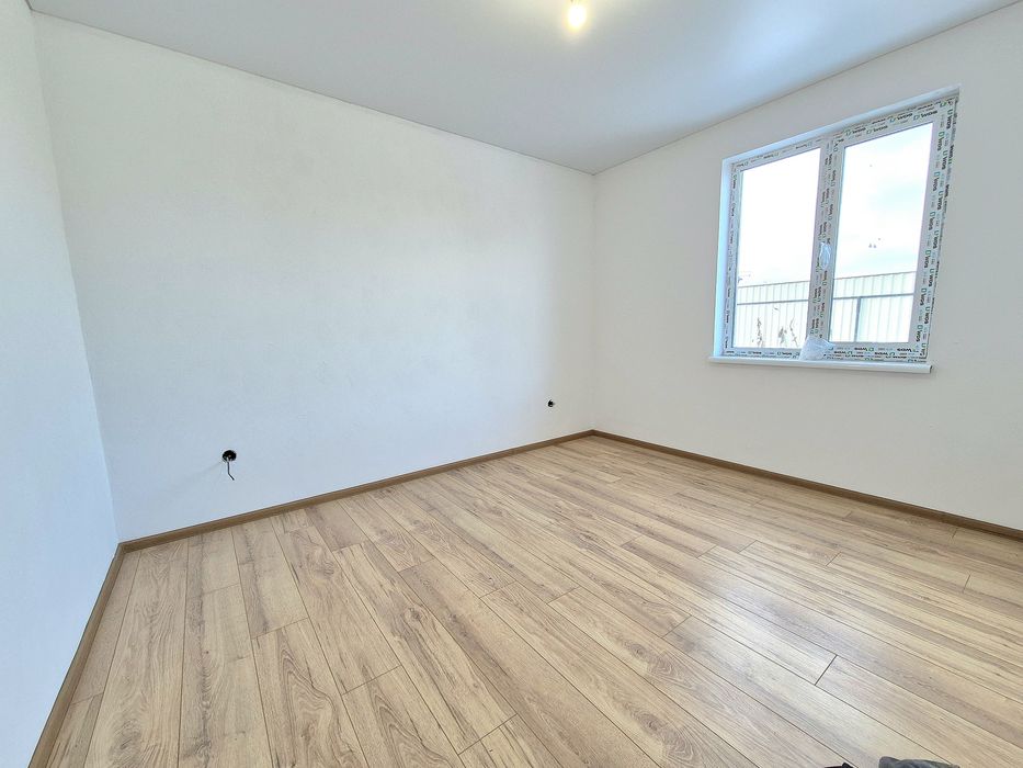 Новий будинок з ремонтом 2025 р вул. Корольова 100 кв.м 4 кімнати