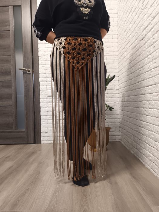 Хустка припинда в стилі макраме