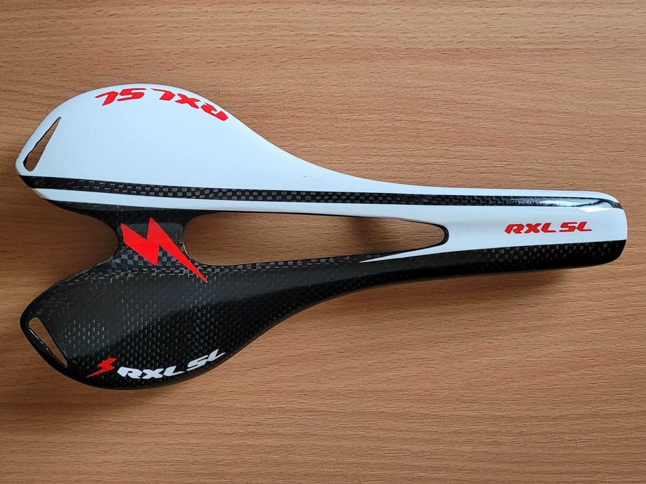 RXL SL pełne włókno węglowe siodło rowerowe MTB 3K