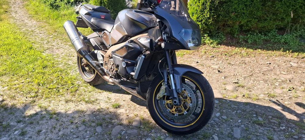 Aprilia Tuono Aprilia Tuono gen1 1000