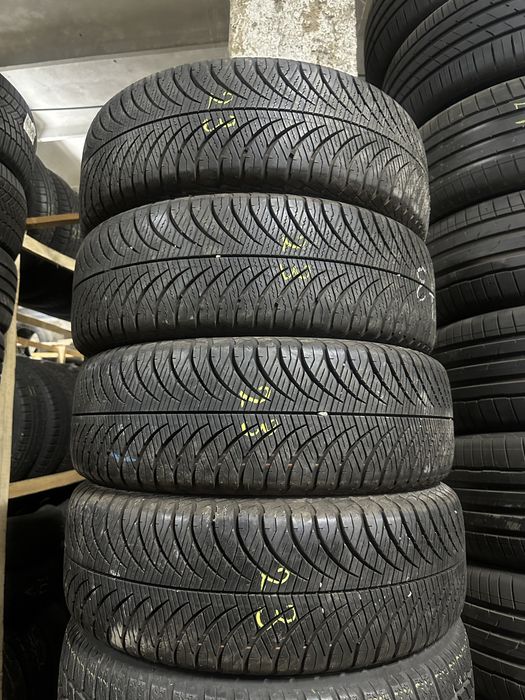 Шини всесезонні 185/60R15 Goodyear Vector4Seasons 2023рік