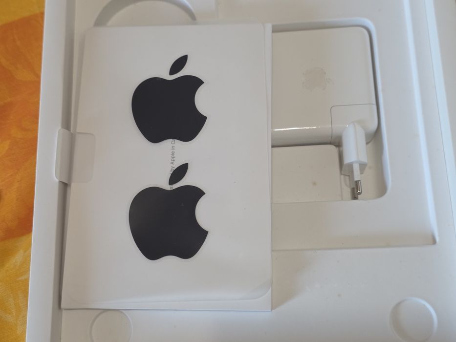 MacBook Pro M1 Pro 14" 16Gb 512Gb