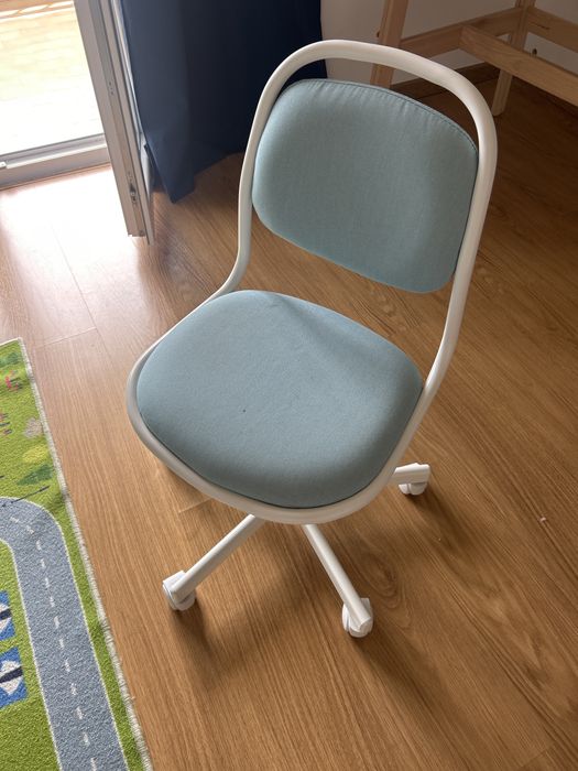Cadeira crianca IKEA