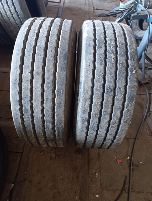 Пара шин Hankook 385/65r22.5