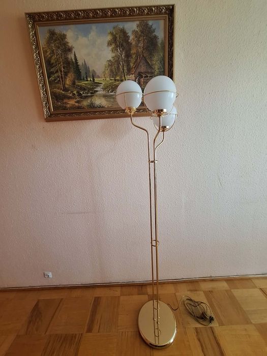 Lampa stojąca złota