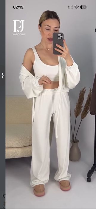 Велюровий костюм трійка