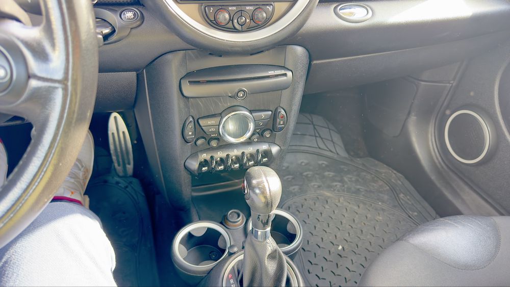 Mini cooper s de 2011 caixa automatica 184 cv