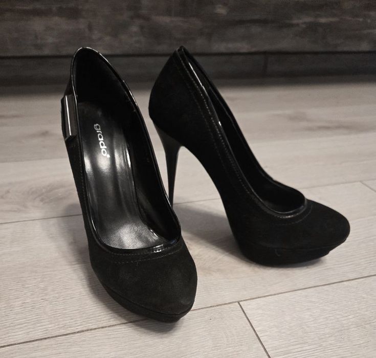 Замшеві туфлі grado