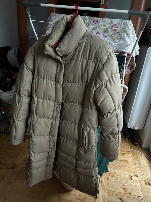 Długa kurtka puchowa