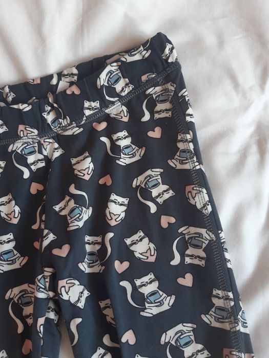 Urocze spodnie piżamowe w koty