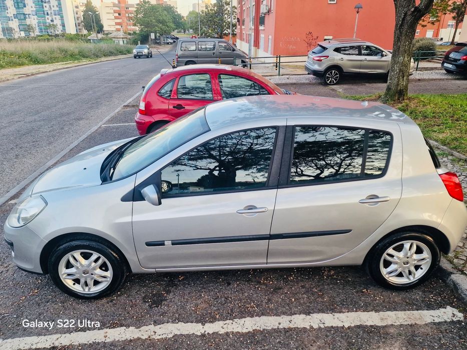 Renualt clio  fase |||